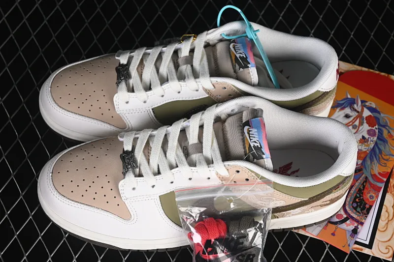 All categories Nk SB Dunk series Nk SB Dunk Low low-top sneakers Nike SB Dunk Low Year of the Horse limited low-top casual sneakers IQ1118-220